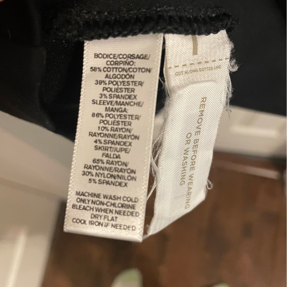 *DONATED* LOFT | Women’s Dress | White Black Grey | Size 6 Tall - Picture 3 of 9